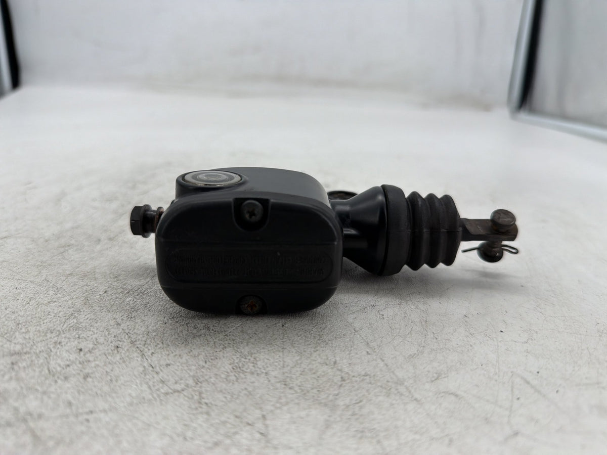 2013 Harley Street Glide Touring FLHX OEM Rear Brake Master Cylinder Reservoir