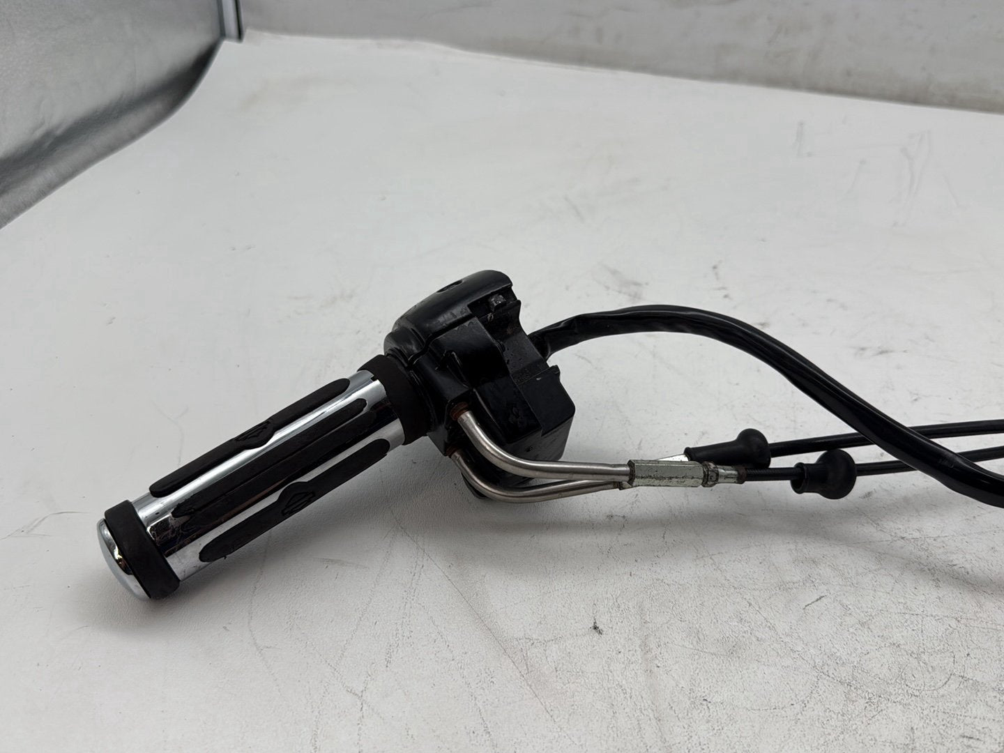 2006 Harley Touring FLHTCI Electra Glide Classic OEM Right Engine Start Kill Switches Controls