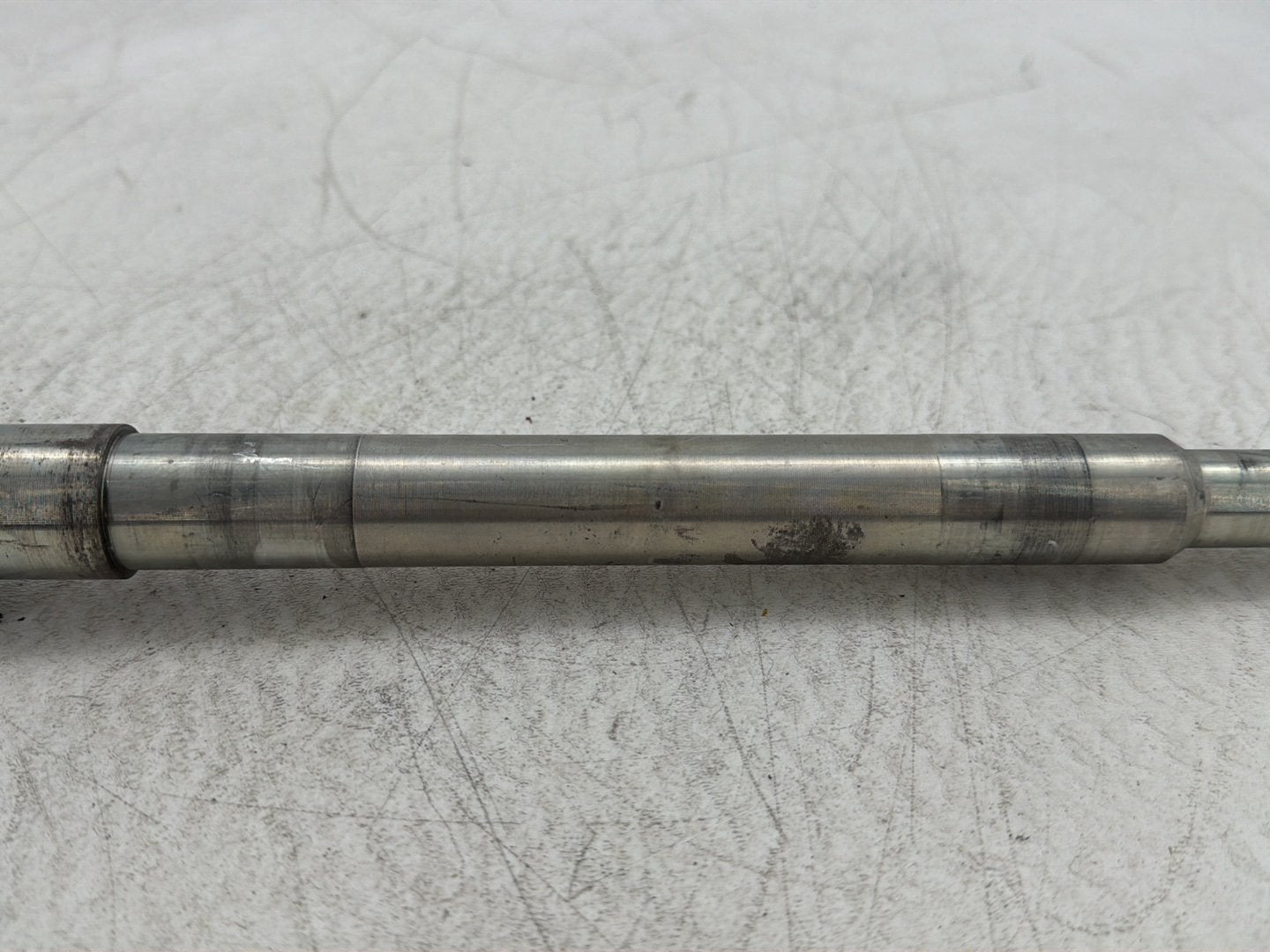 2011 Harley Heritage Softail Classic FLSTC OEM Front Wheel Axle Bolt Shaft