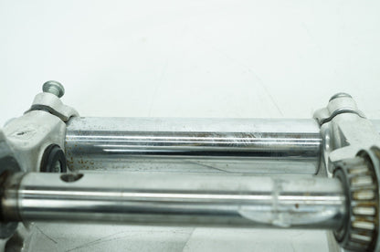1999 - 2006 Harley-Davidson Dyna Low Rider Front Triple Tree Set & LH RH Fork Legs Sliders 45739-87