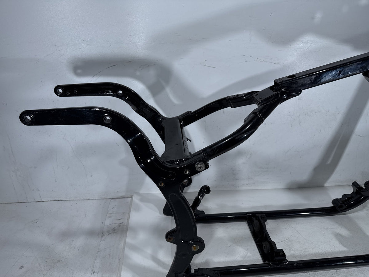 2004 Harley Heritage Softail Classic FLSTCI OEM Body Main Frame Chassis SLVG