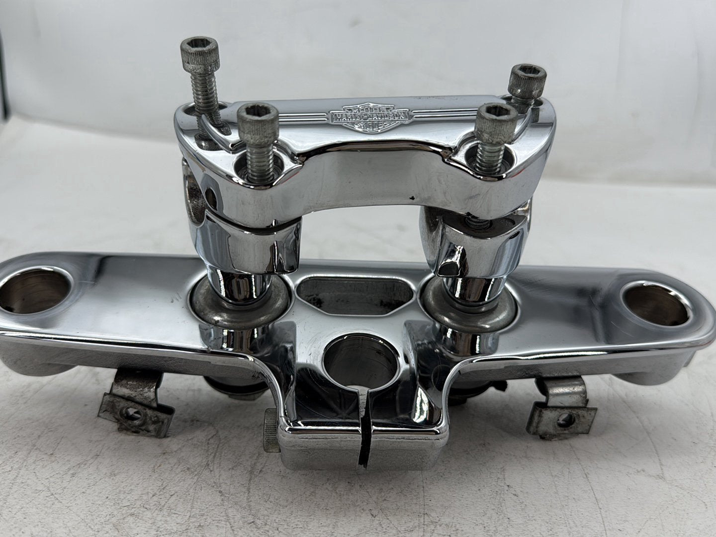 1997 Harley Softail Fat Boy FLSTF OEM Front Handlebar Riser Top Clamp Chrome