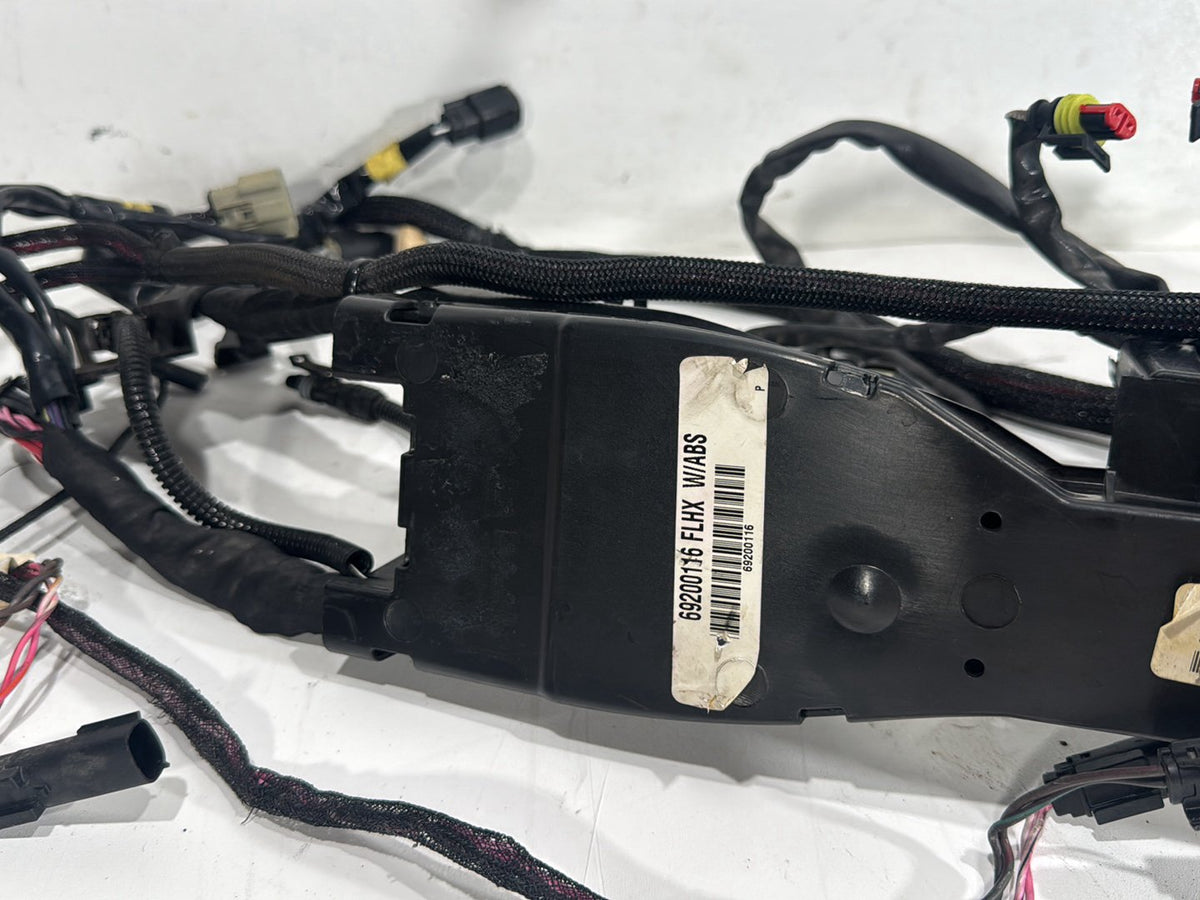 2014 Harley-Davidson Street Glide FLHXS OEM Main Wire Wiring Harness Loom ABS