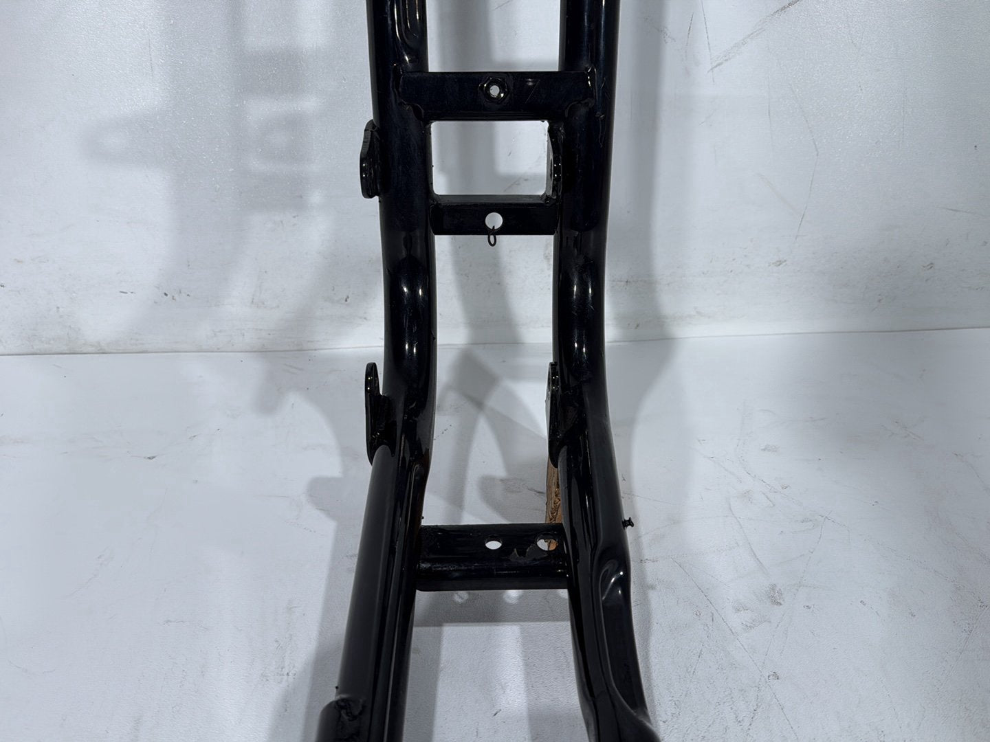 2001 Harley Sportster 883 Hugger XLH883 OEM Body Main Frame Chassis CLN CLR