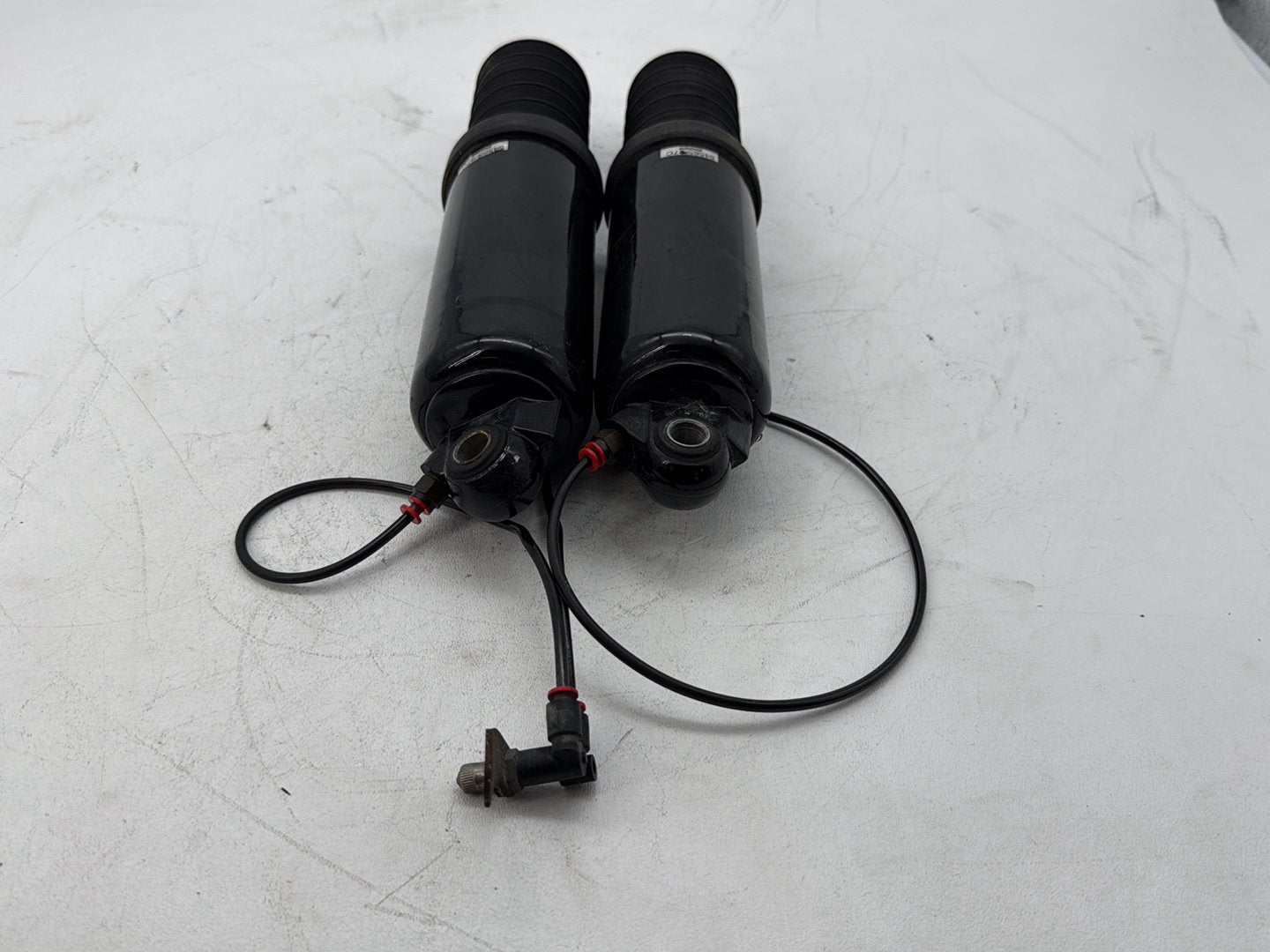2006 Harley Touring Electra Glide Classic Rear Left Right Shock Absorbers 13"
