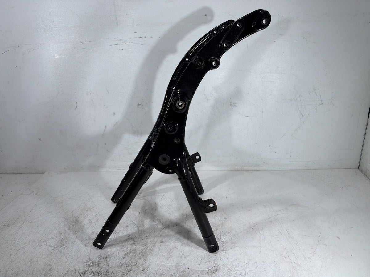 2010 Harley Street Glide Touring FLHX OEM Rear Sub Frame Subframe Tail Rail