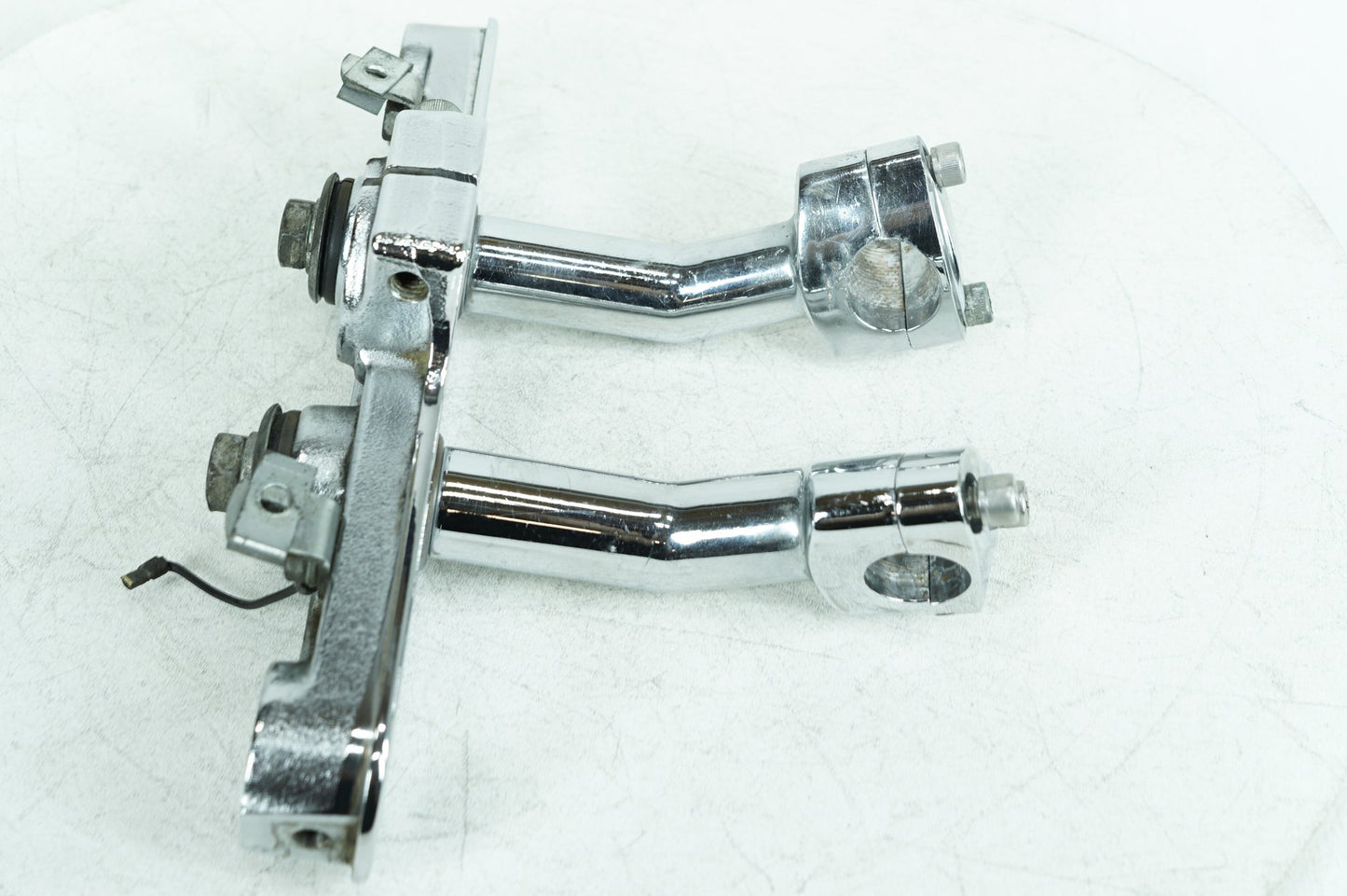 1999 - 2006 Harley-Davidson Softail Fat Boy Front Fork Upper Triple Tree Clamps  	45456-86B