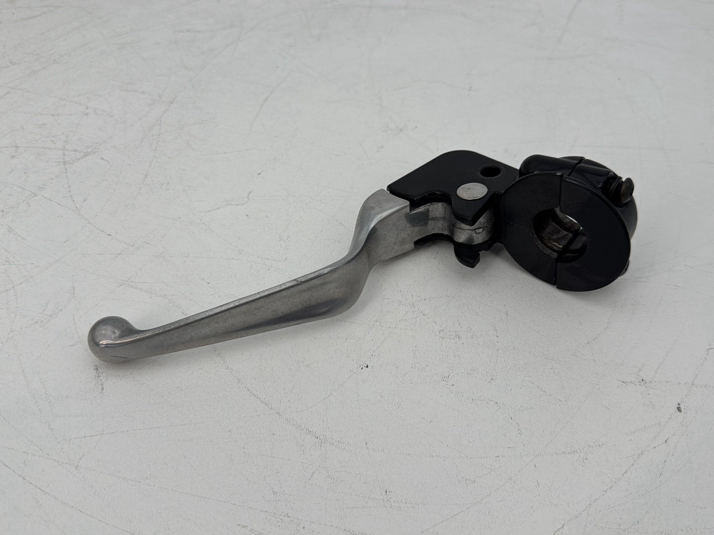 1999 - 2006 Harley-Davidson Touring Electra Glide Classic Front Left Hand Clutch Control Lever 45015-96