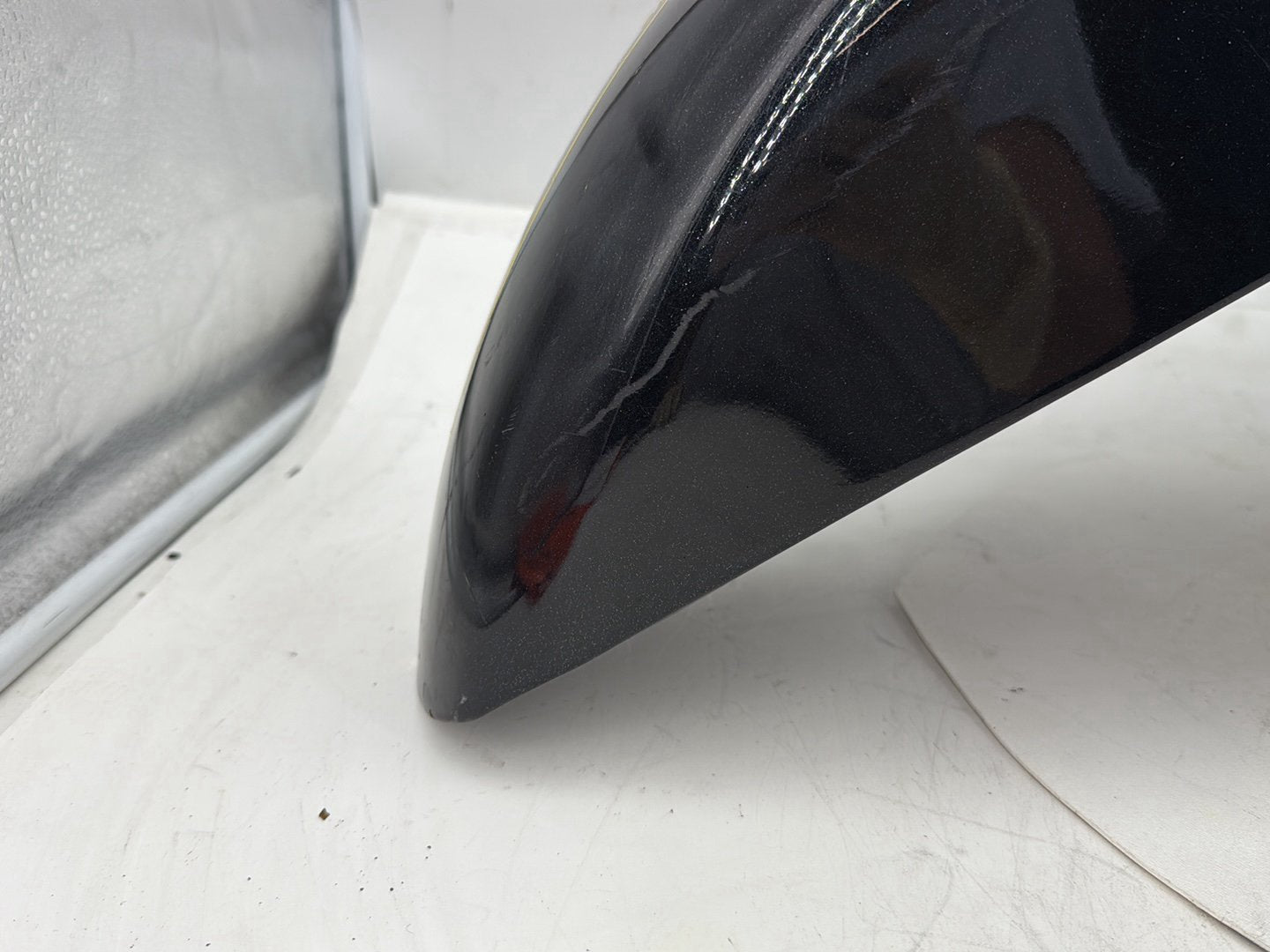 2005 Harley Road Glide Touring FLTRI OEM Front Wheel Fender Shell Panel
