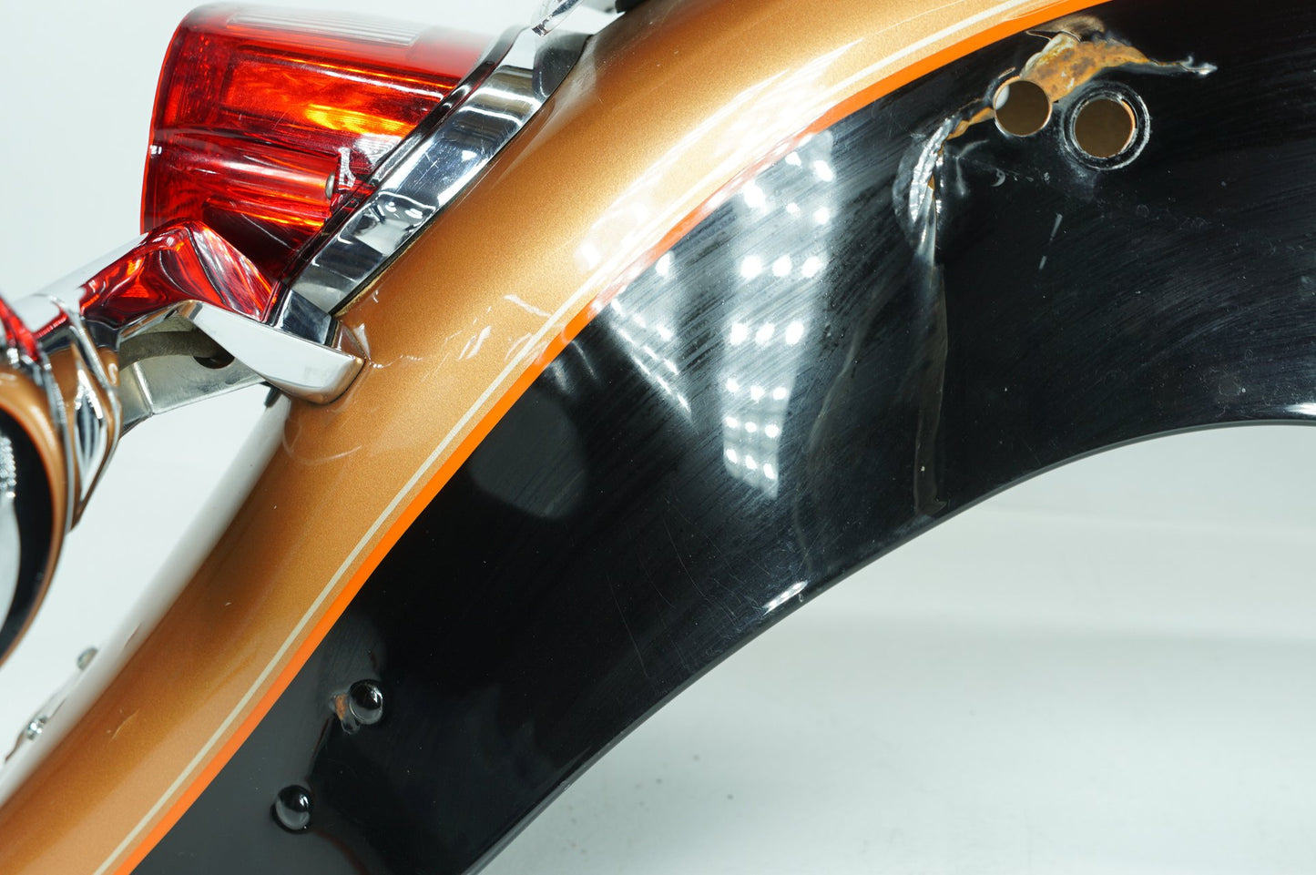2007 - 2012 Harley-Davidson Softail Heritage Classic Rear Wheel Fender Taillight Brake Lamp  	59144-06A
