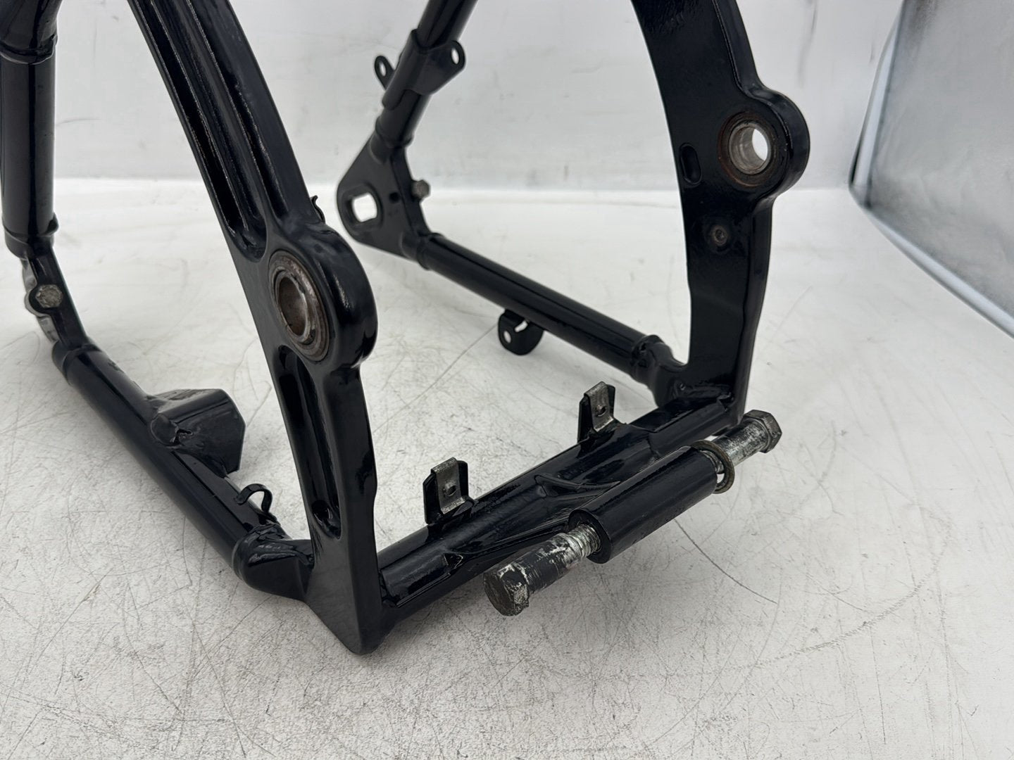 2007 Harley Softail Heritage Classic FLSTC OEM Rear Fork Swingarm Swing Arm