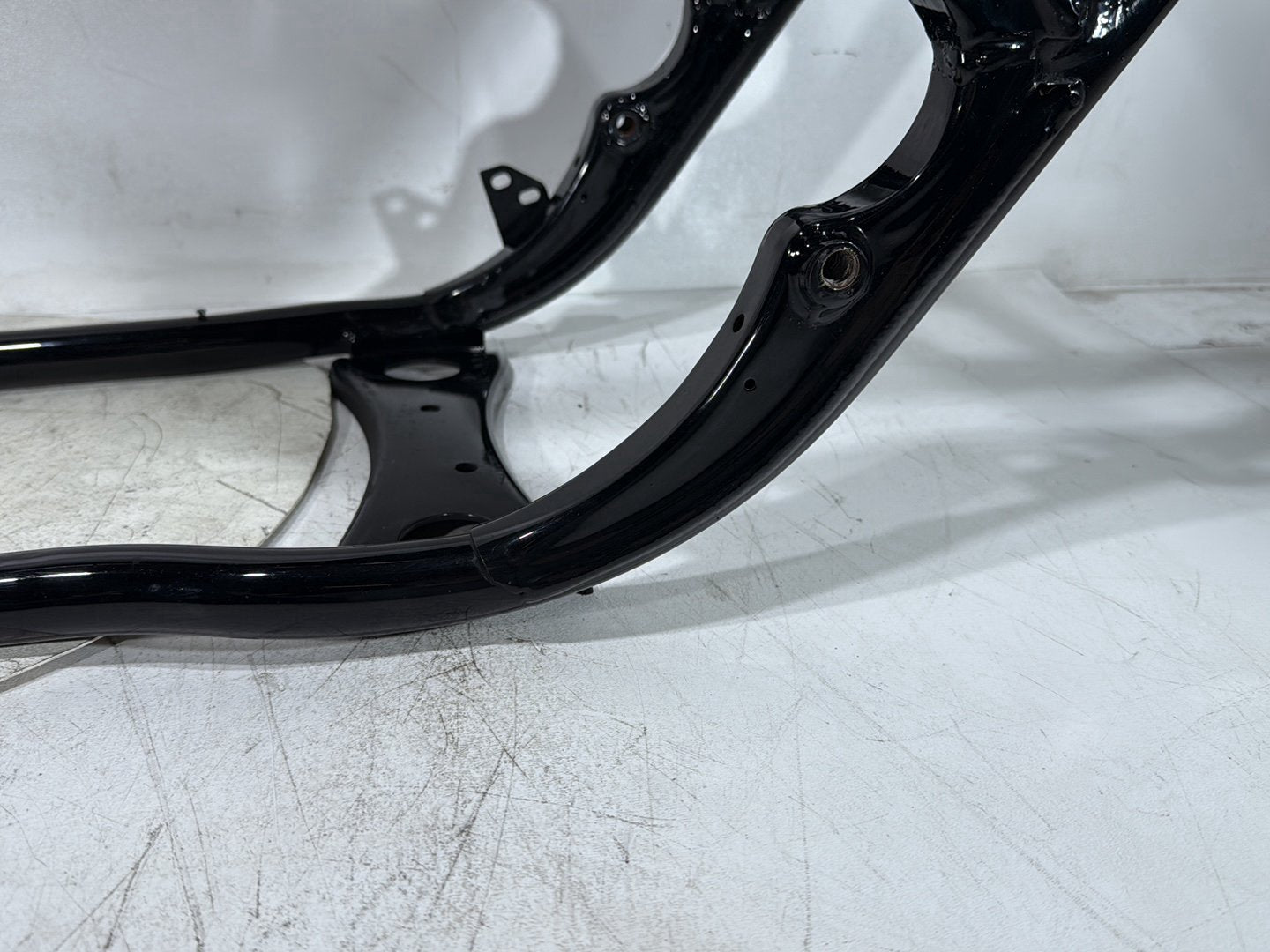 2006 Harley Road King Touring FLHRCI Classic OEM Body Main Frame Chassis SLVG