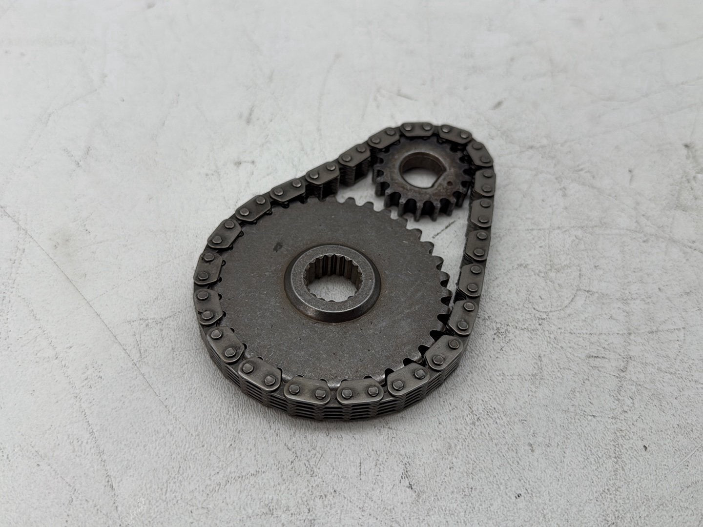 2006 Harley Touring FLHTCI Electra Glide Classic OEM Engine Motor Lower Timing Chain Guide