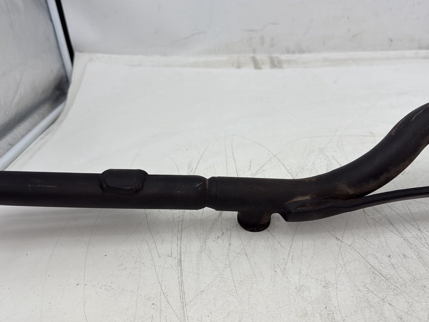 08 Harley Sportster XL883L OEM Exhaust Muffler Interconnect Bracket Support Bar
