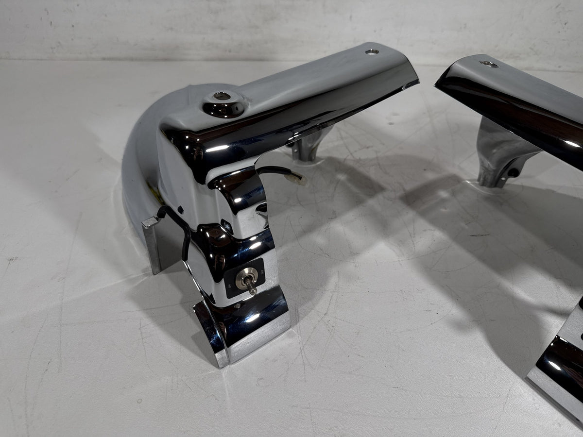 2011 Harley Road King Touring FLHR OEM Left & Right Headlamp Nacelle Covers