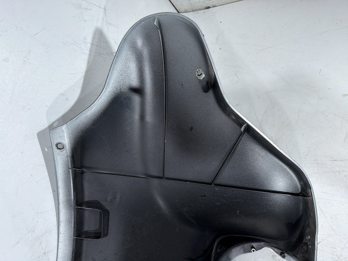 2010 Harley Street Glide Touring FLHX OEM Front Outer Batwing Fairing Cover