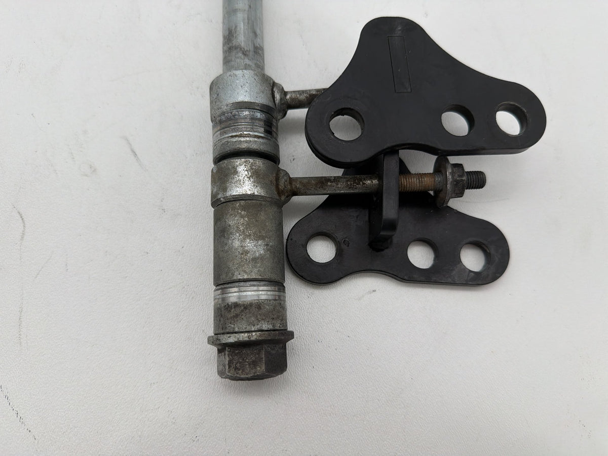 1995 Harley Electra Glide Touring Classic OEM Rear Wheel Axle Bolt Shaft
