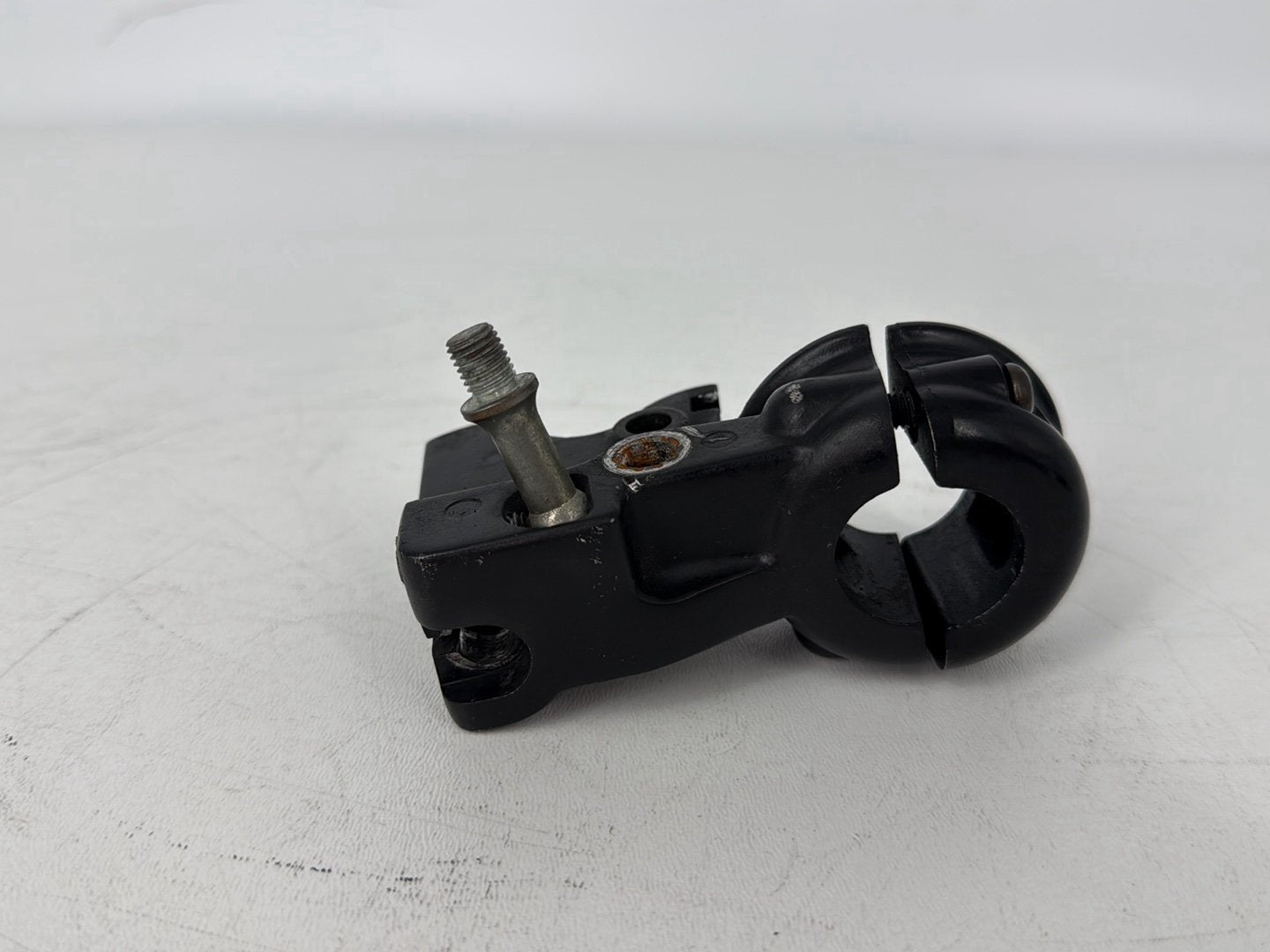 2005 Harley Sportster XL883C 883 Custom OEM Clutch Control Lever Perch