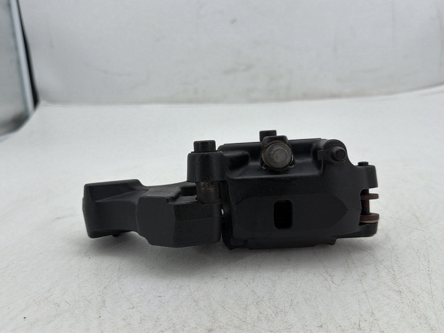 2009 Harley Dyna Street Bob FXDB OEM Rear Back Brake Caliper w/ Bracket