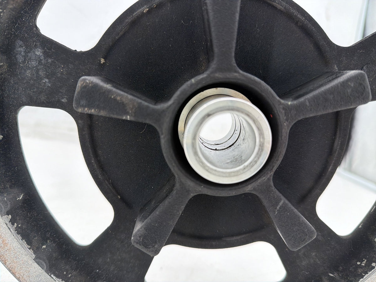 2012 Harley Electra Glide Touring Ultra OEM Rear Driver Pulley Sprocket 68T 1"