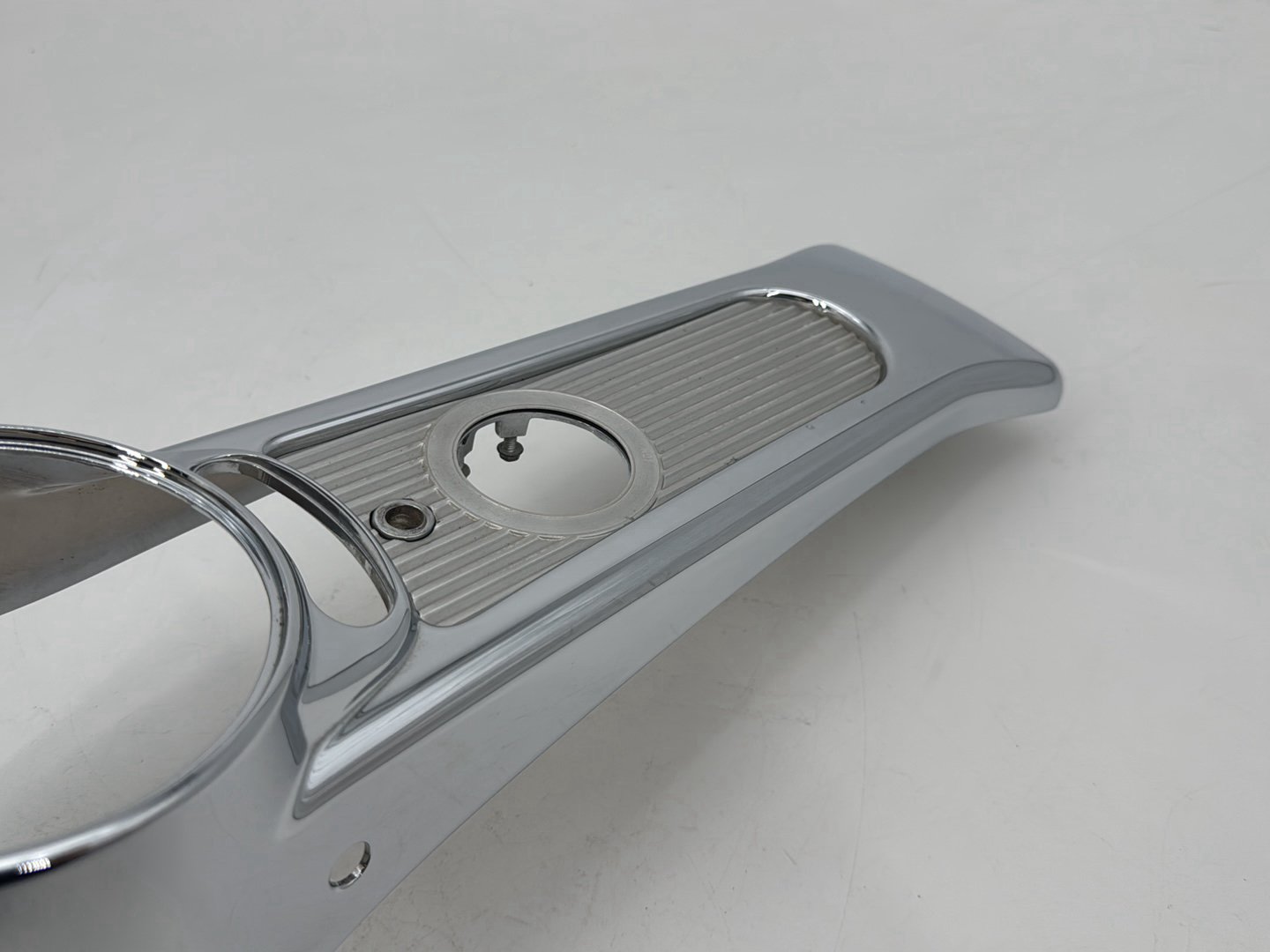 1999 - 2006 Harley-Davidson Touring Road King Custom Fuel Gas Tank Dash Console NOKey 60963-04