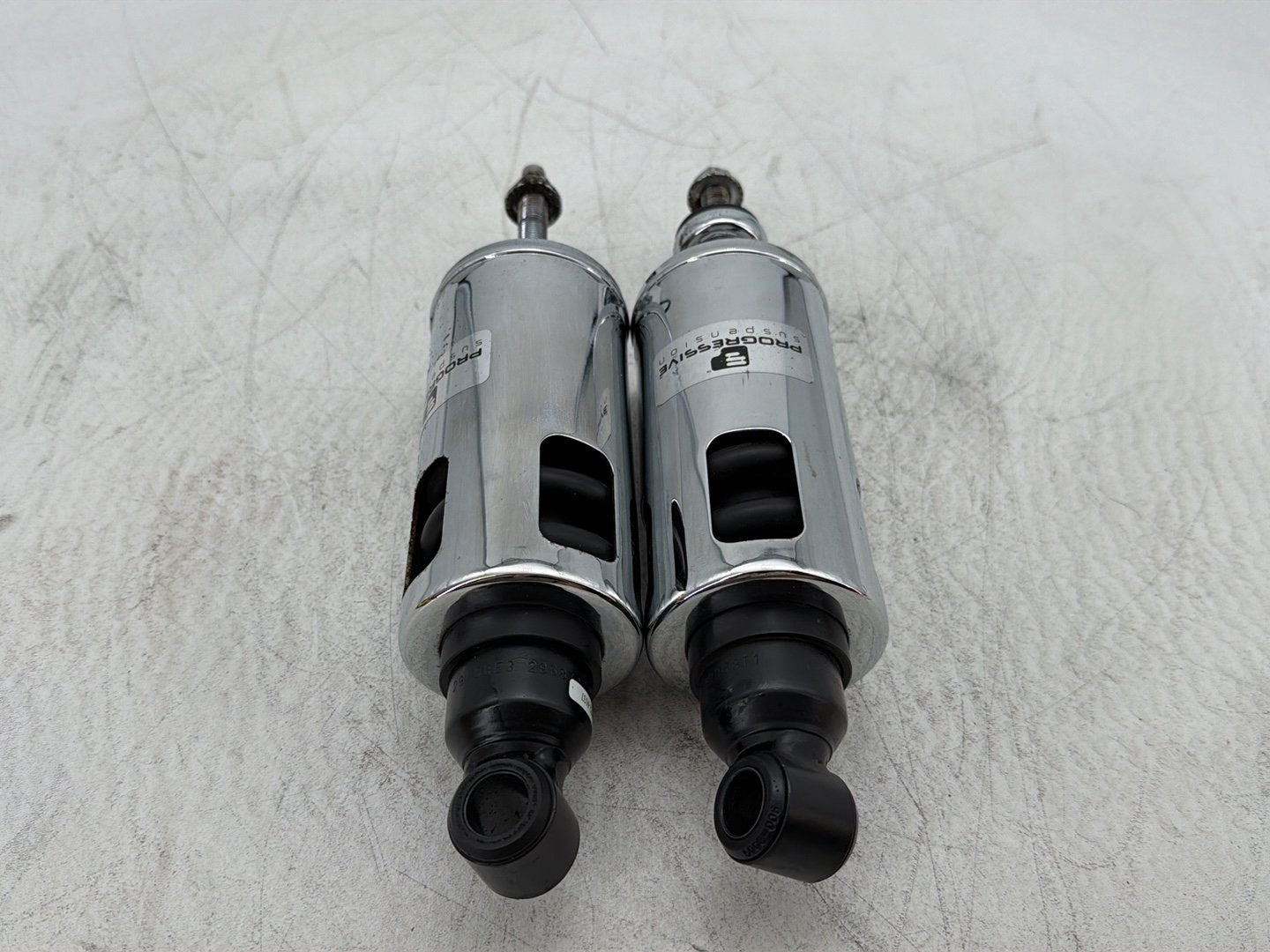 2011 Harley Heritage Softail Classic FLSTC OEM Rear Left Right Shock Absorbers