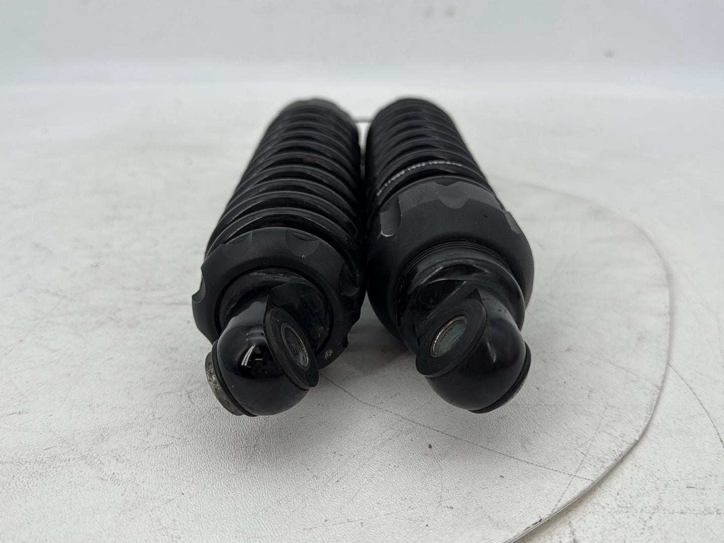 1999 - 2006 Harley-Davidson Touring Electra Glide Ultra Rear Left Right Shock Absorbers Progressive Suspension