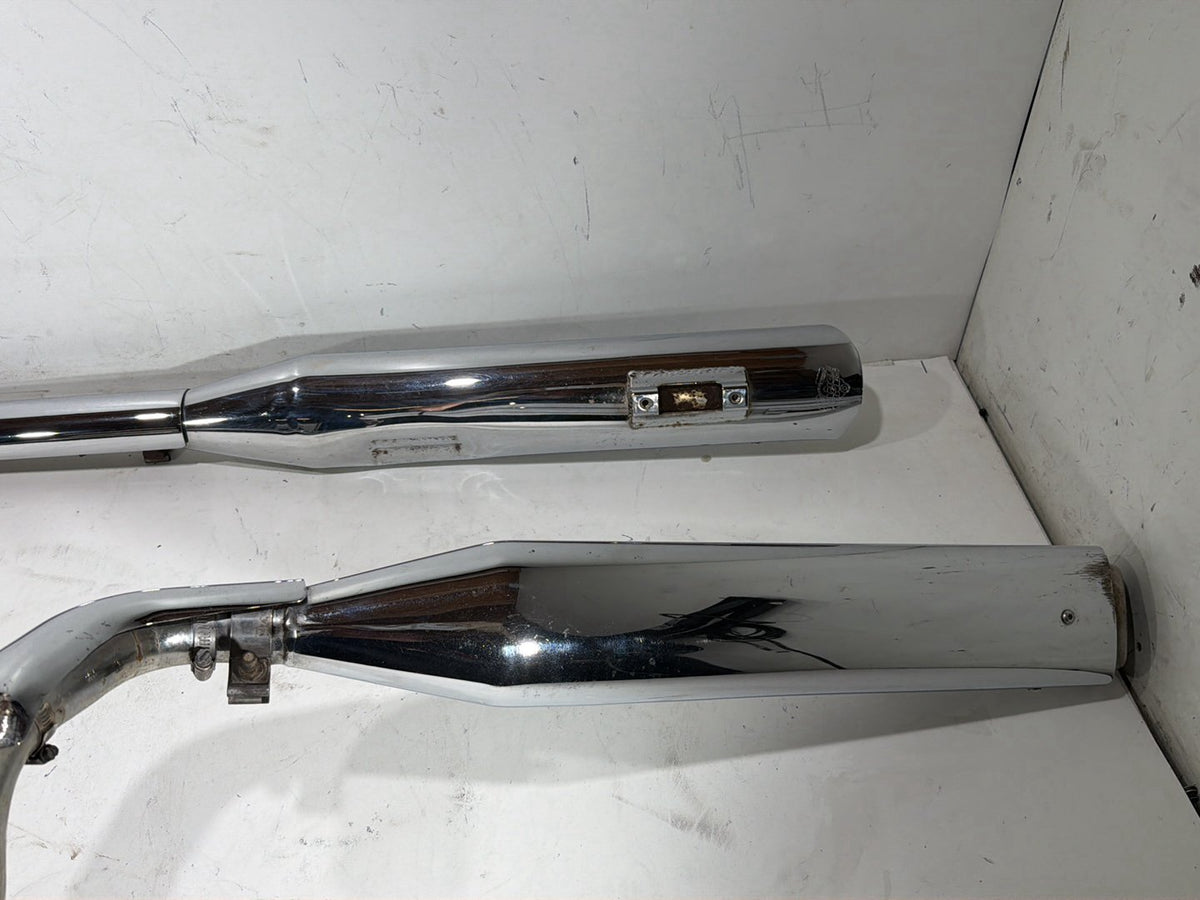 2009 Harley Street Glide Touring FLHX OEM Exhaust Header Pipes Muffler