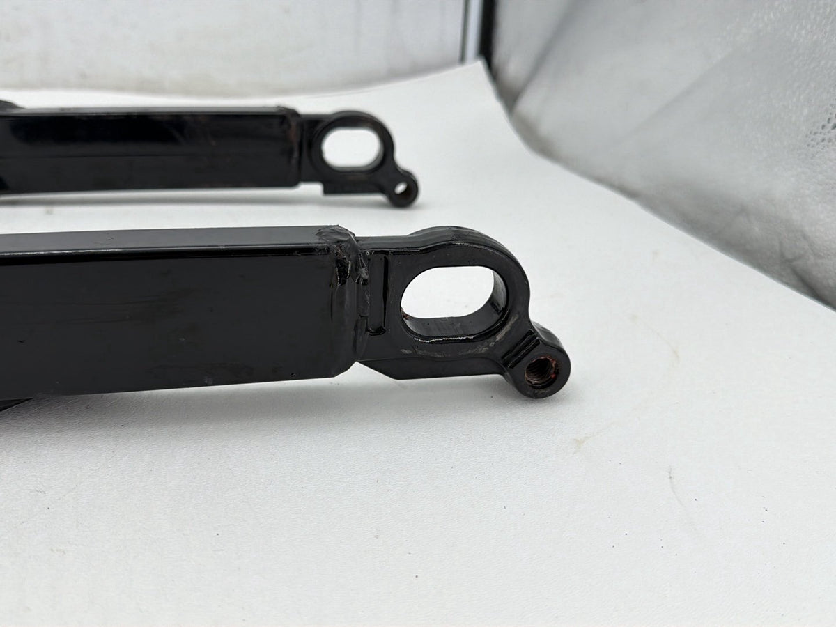 2005 Harley Electra Glide Touring Ultra OEM Rear Fork Swingarm Swing Arm