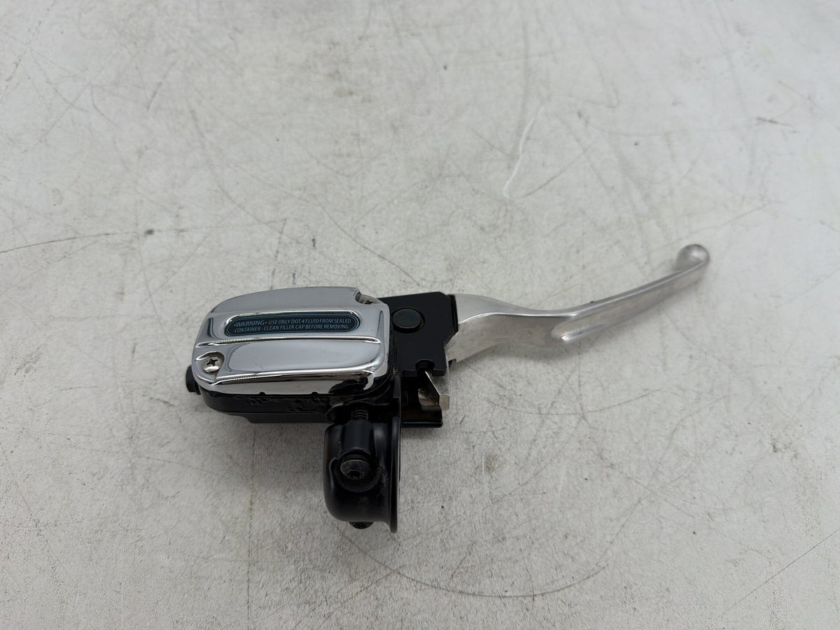 2015 Harley Electra Glide Touring OEM Front Right Brake Lever Master Cylinder