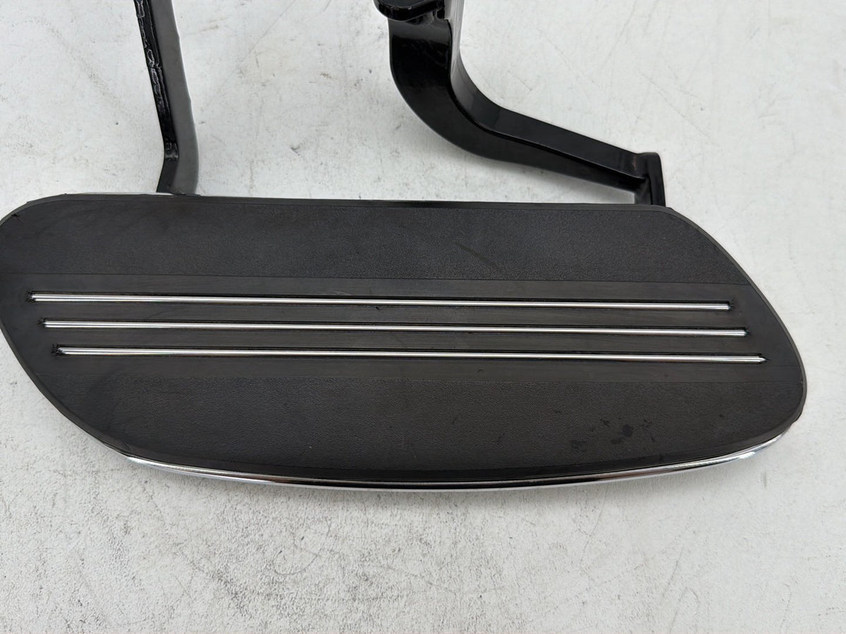2014 Harley Street Glide Touring FLHXS OEM Left Driver 1 Floorboard Foot Rest