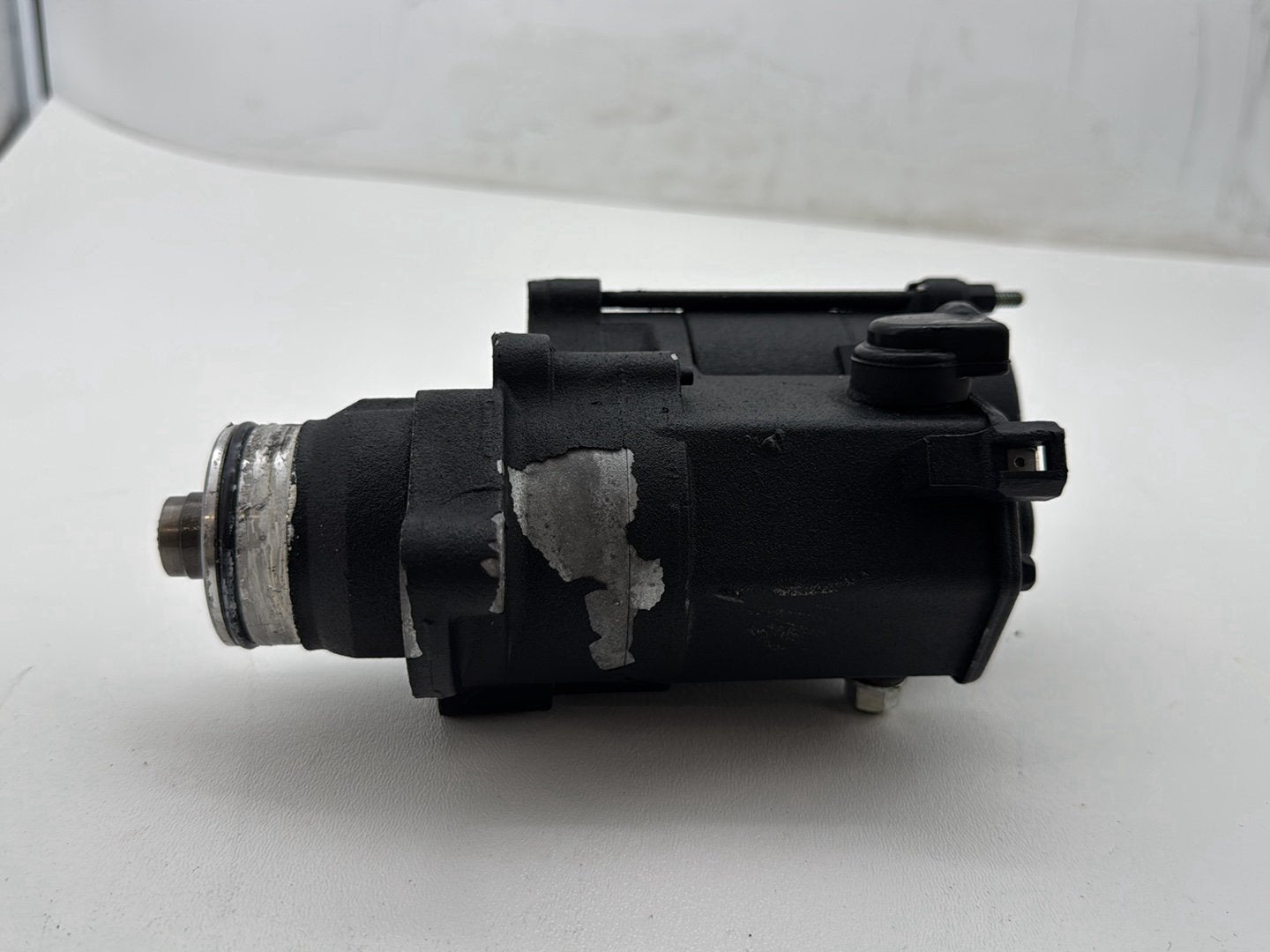 2008 Harley Softail Deluxe FLSTN OEM Engine Starter Motor