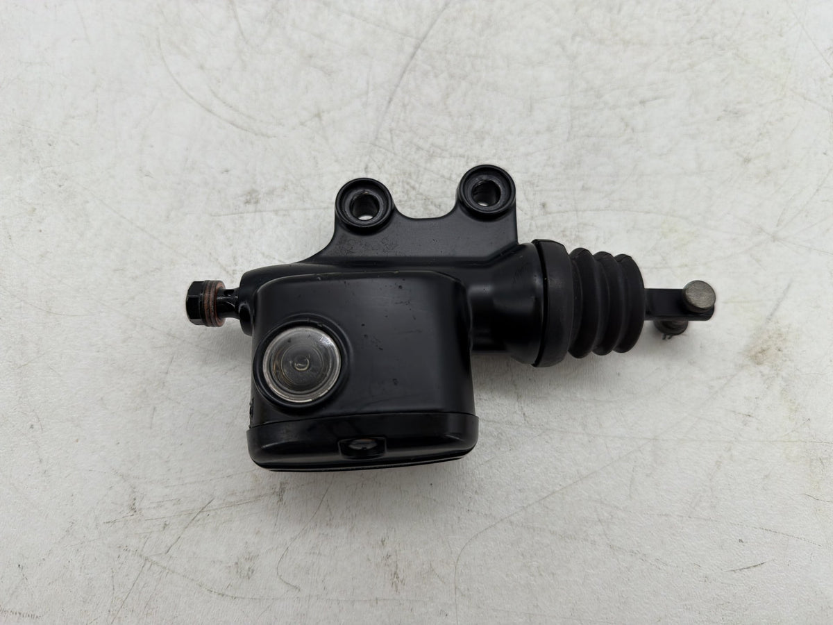 2012 Harley Street Glide Touring FLHX OEM Rear Brake Master Cylinder Reservoir