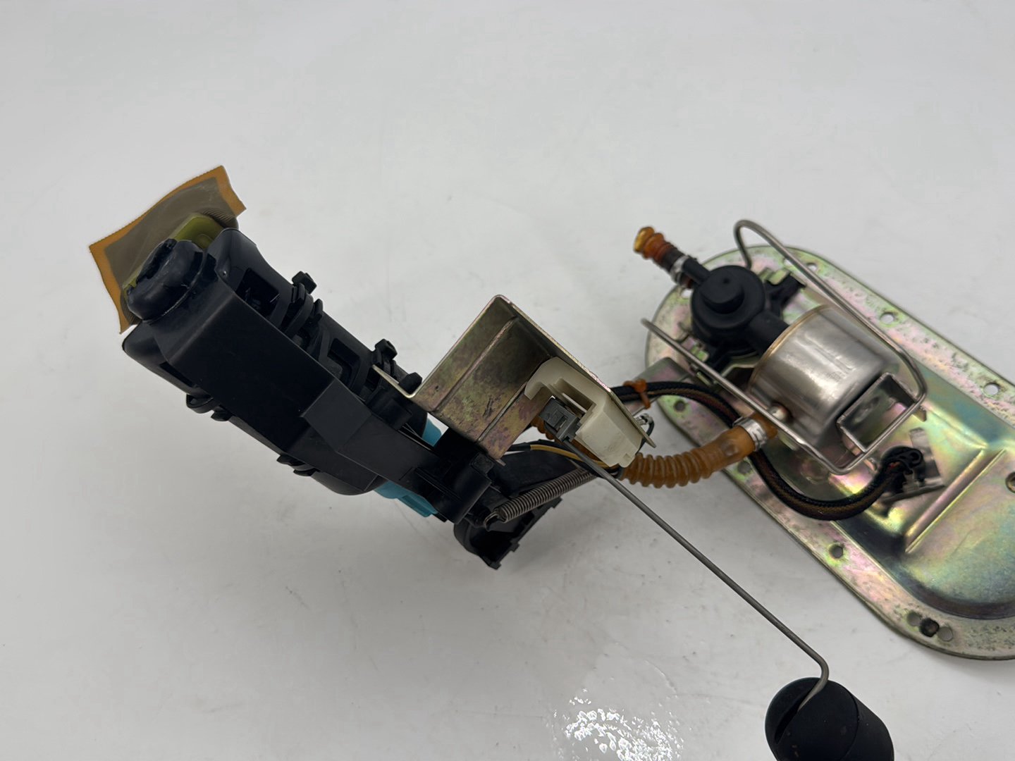 1999 - 2006 Harley-Davidson Touring Road King Custom Fuel Pump Gas Gasoline Petrol Sending 62897-01B