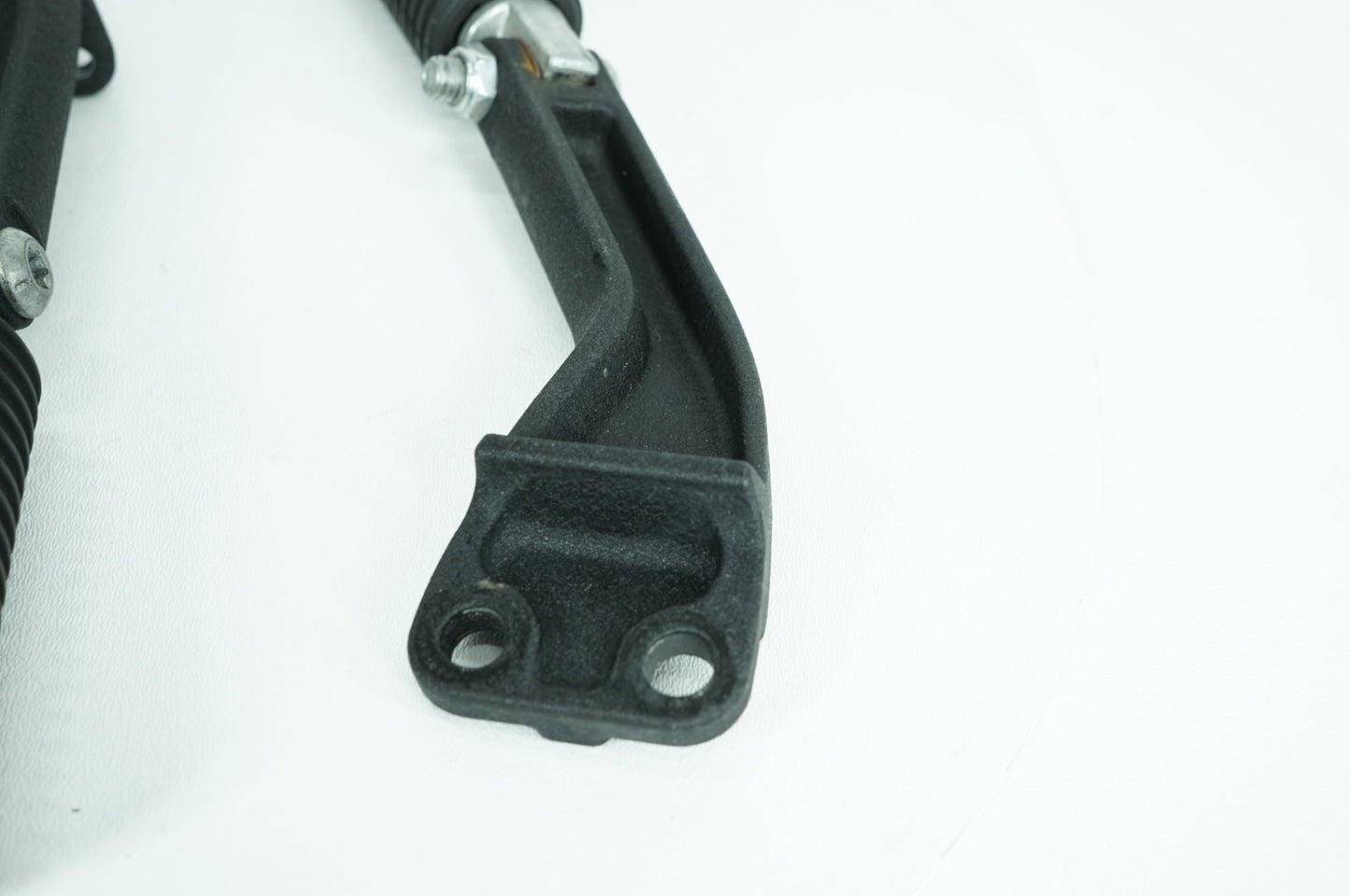 2007 - 2017 Harley-Davidson Dyna Super Glide Custom Passenger Left & Right Foot Pegs 49224-06A