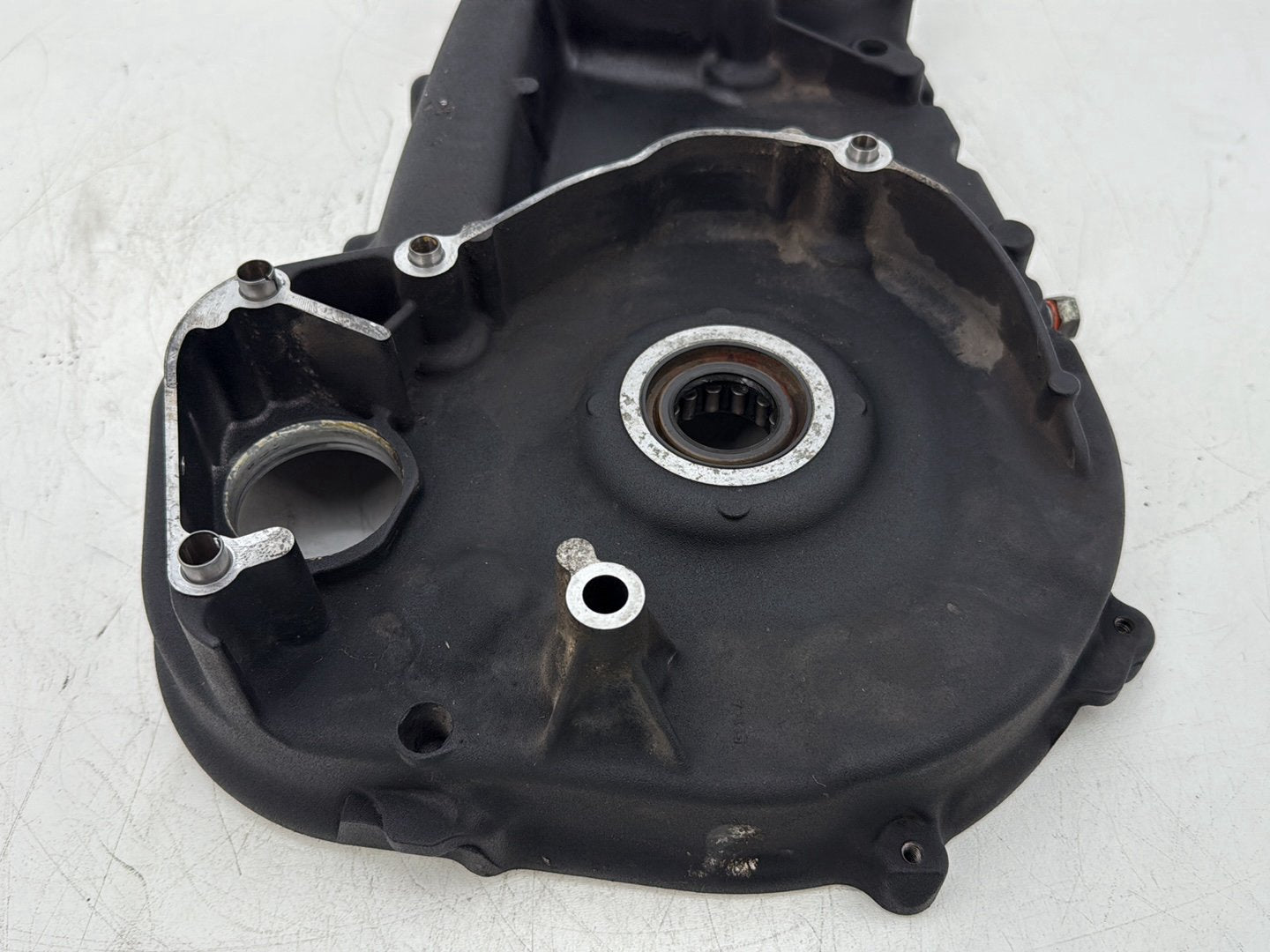 2014 Harley Street Glide Touring FLHXS OEM Inner Primary Clutch Cover