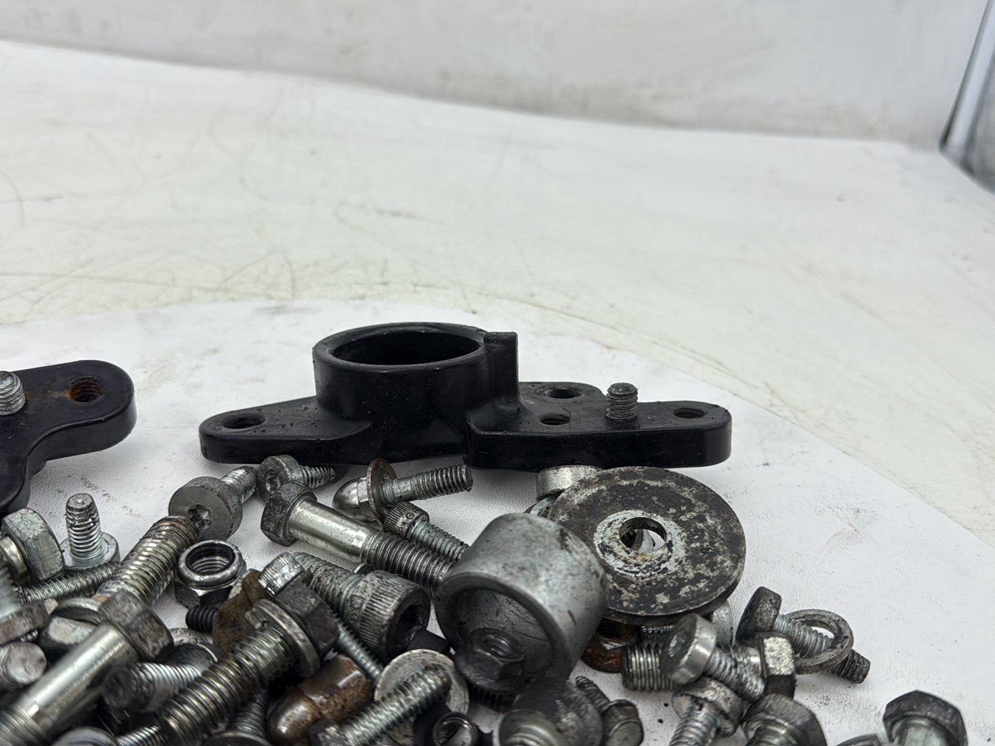 2006 Harley Road King Touring FLHRCI Classic OEM Hardware Bolts Nuts & Brackets