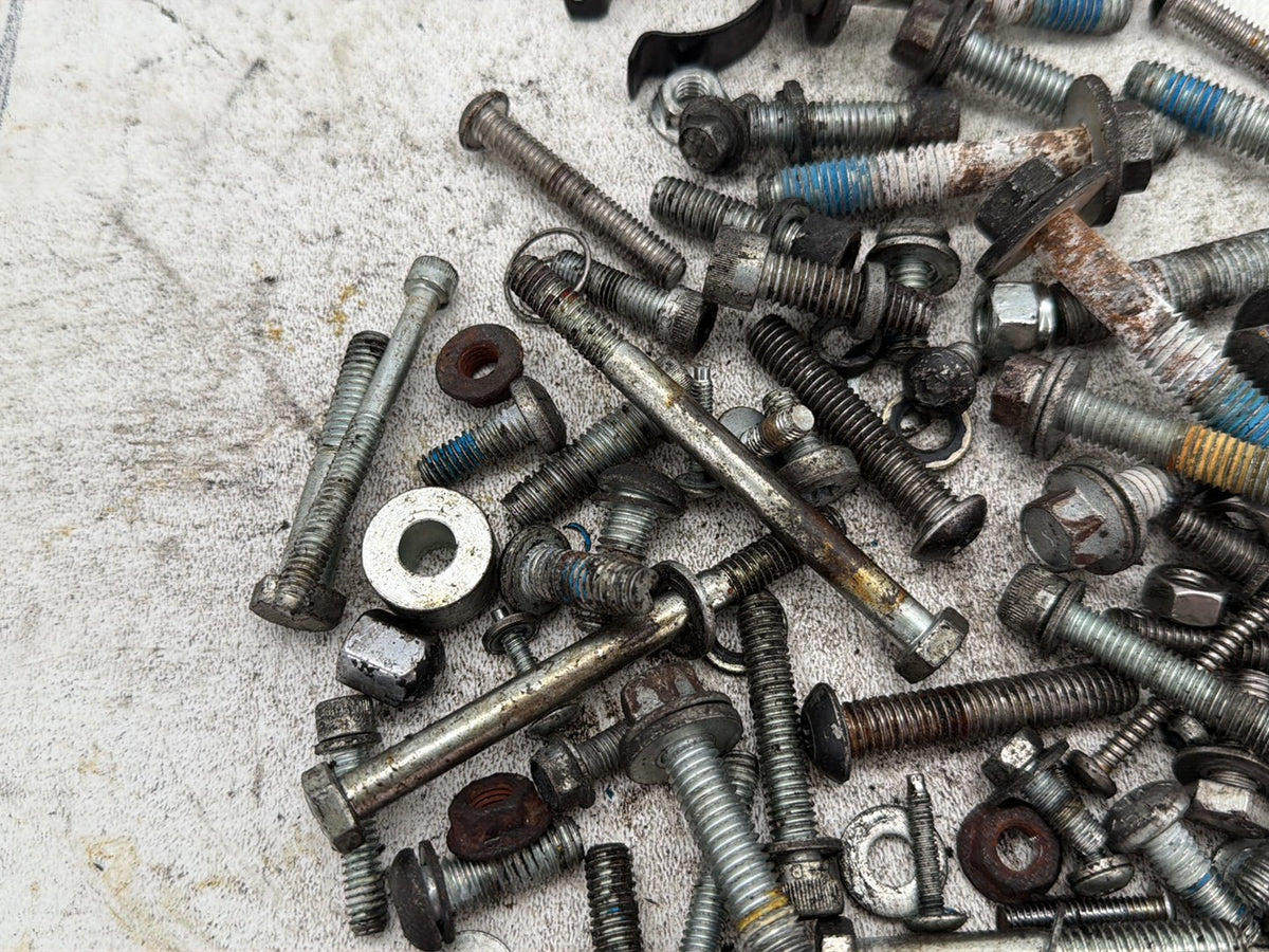 2009 Harley Dyna Street Bob FXDB OEM Hardware Bolts Nuts & Brackets