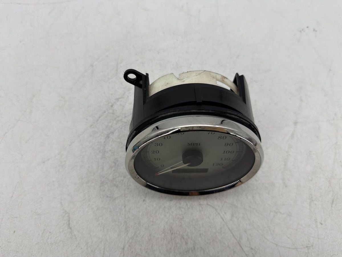2010 Harley Street Glide Touring FLHX OEM Speedo Speedometer Gauge Cluster