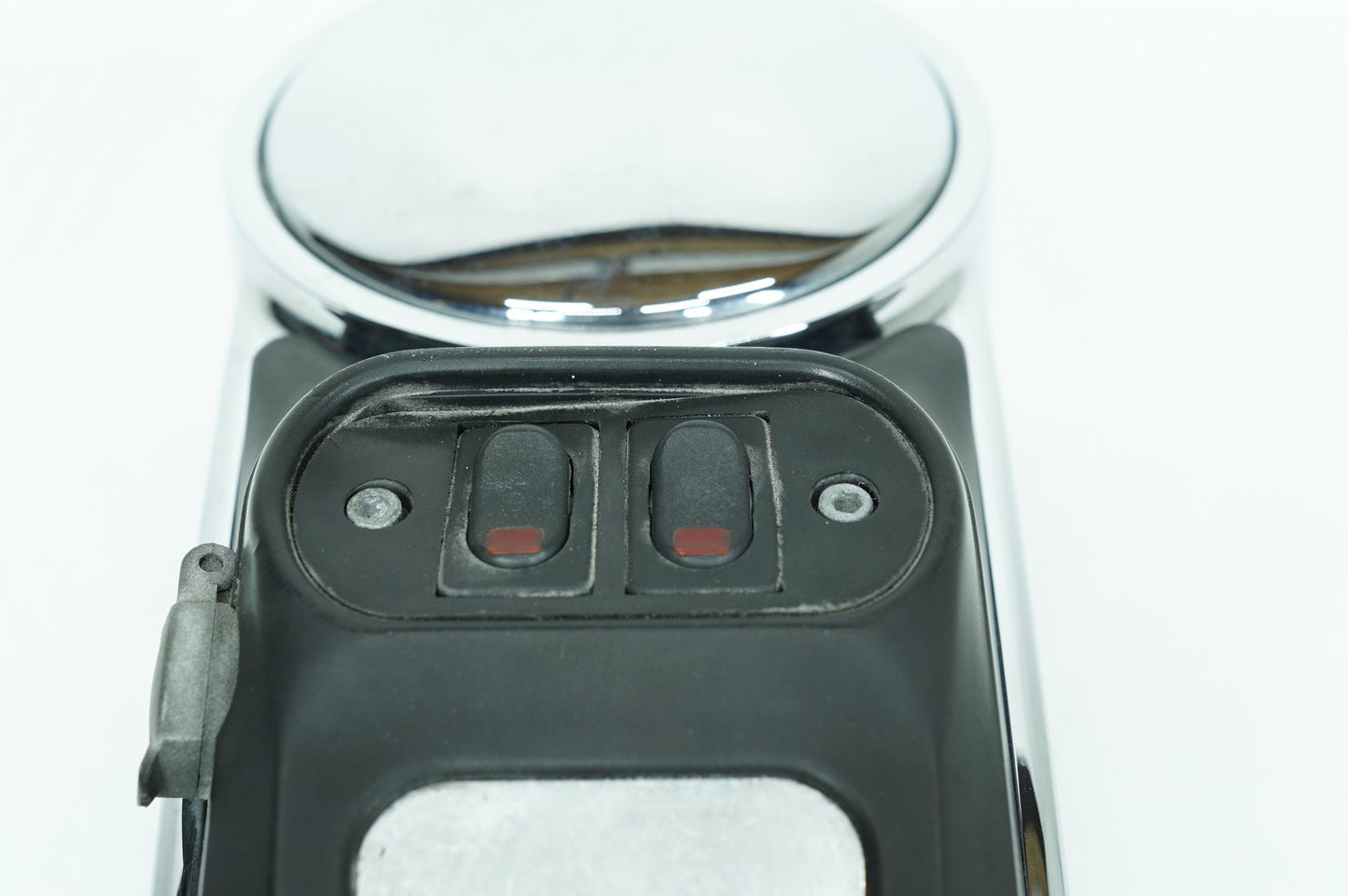 1999 - 2006 Harley-Davidson Touring Electra Glide Ultra Fuel Gas Tank Dash Console NOKey 	61270-98A