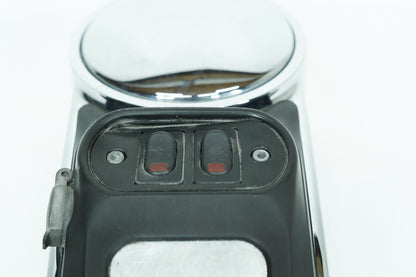 1999 - 2006 Harley-Davidson Touring Electra Glide Ultra Fuel Gas Tank Dash Console NOKey 	61270-98A