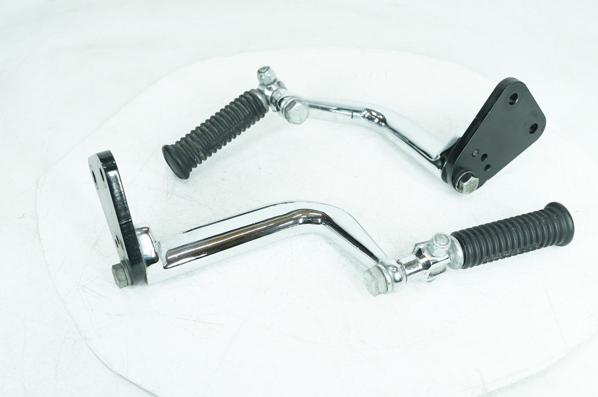 2004 - 2013 Harley-Davidson Sportster Low Left Right Foot Rest Peg Support Bracket 33048-72