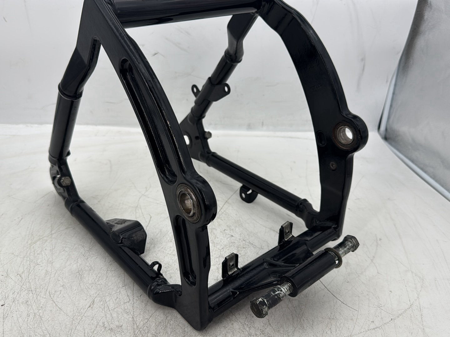 2007 Harley Softail Heritage Classic FLSTC OEM Rear Fork Swingarm Swing Arm