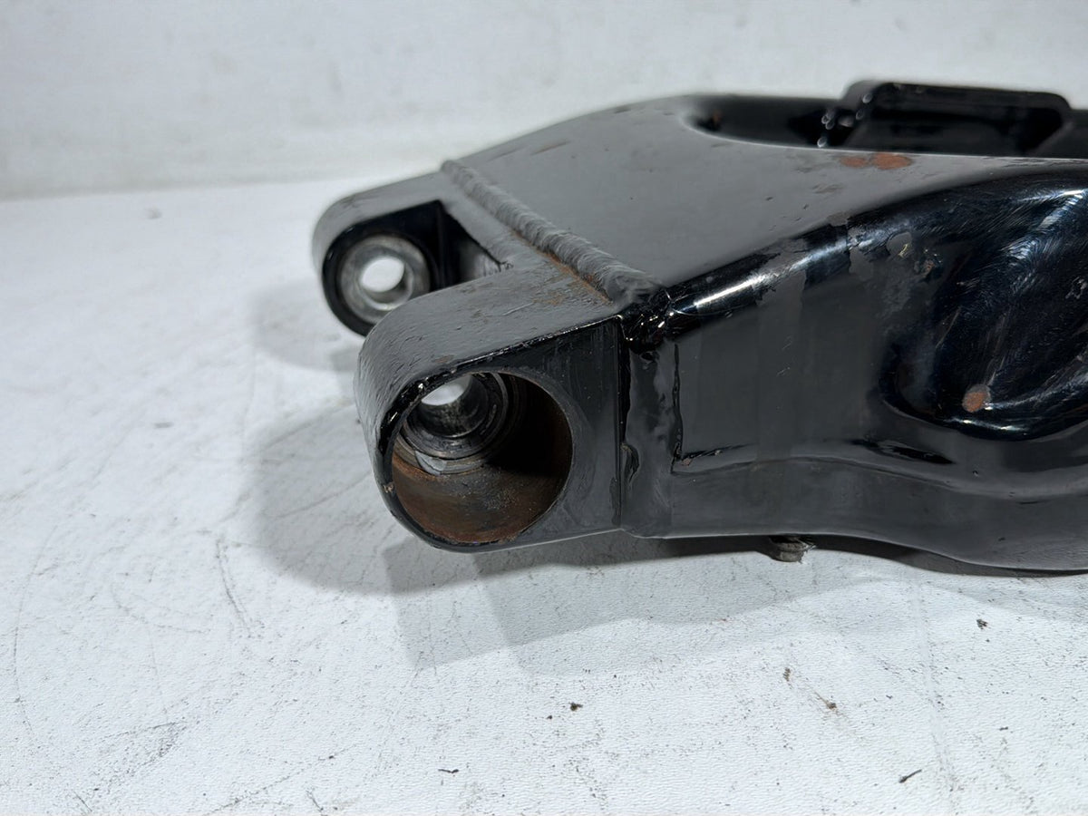 2009 Harley Road King Touring Police OEM Rear Fork Swingarm Swing Arm