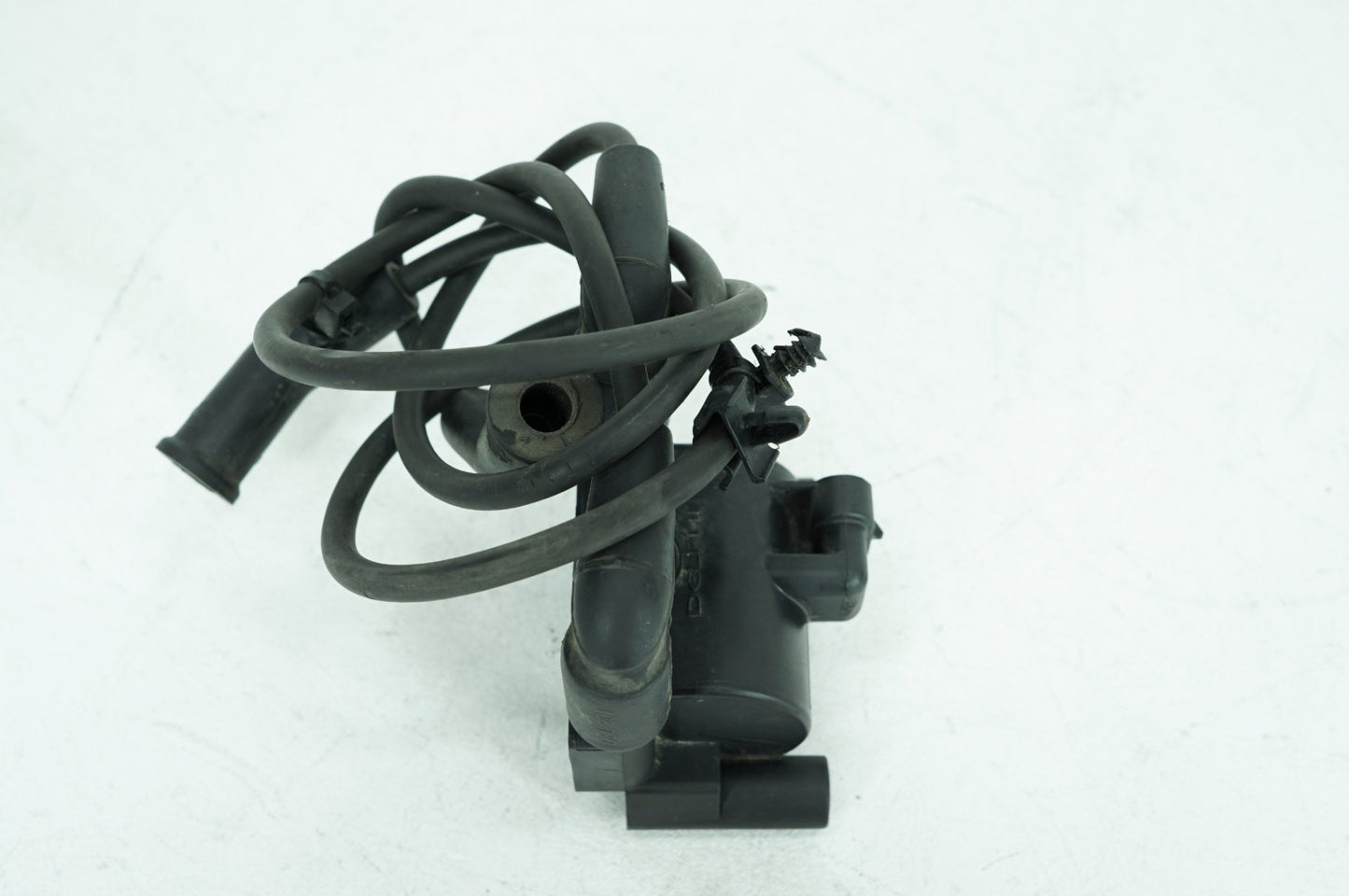 2008 - 2016 Harley-Davidson Touring Road Glide Ultra Ignition Coil Spark Plugs Cable 31696-07A