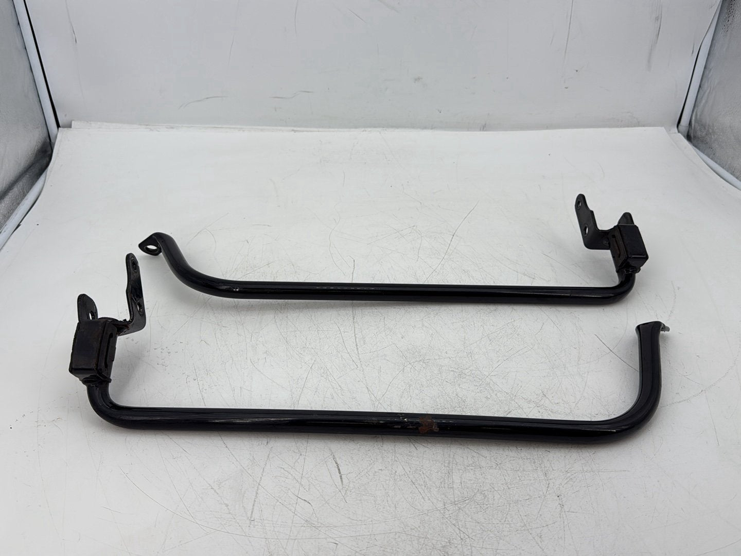 2014 Harley Street Glide Touring OEM Rear Left Right Saddlebag Guard Rails Bar