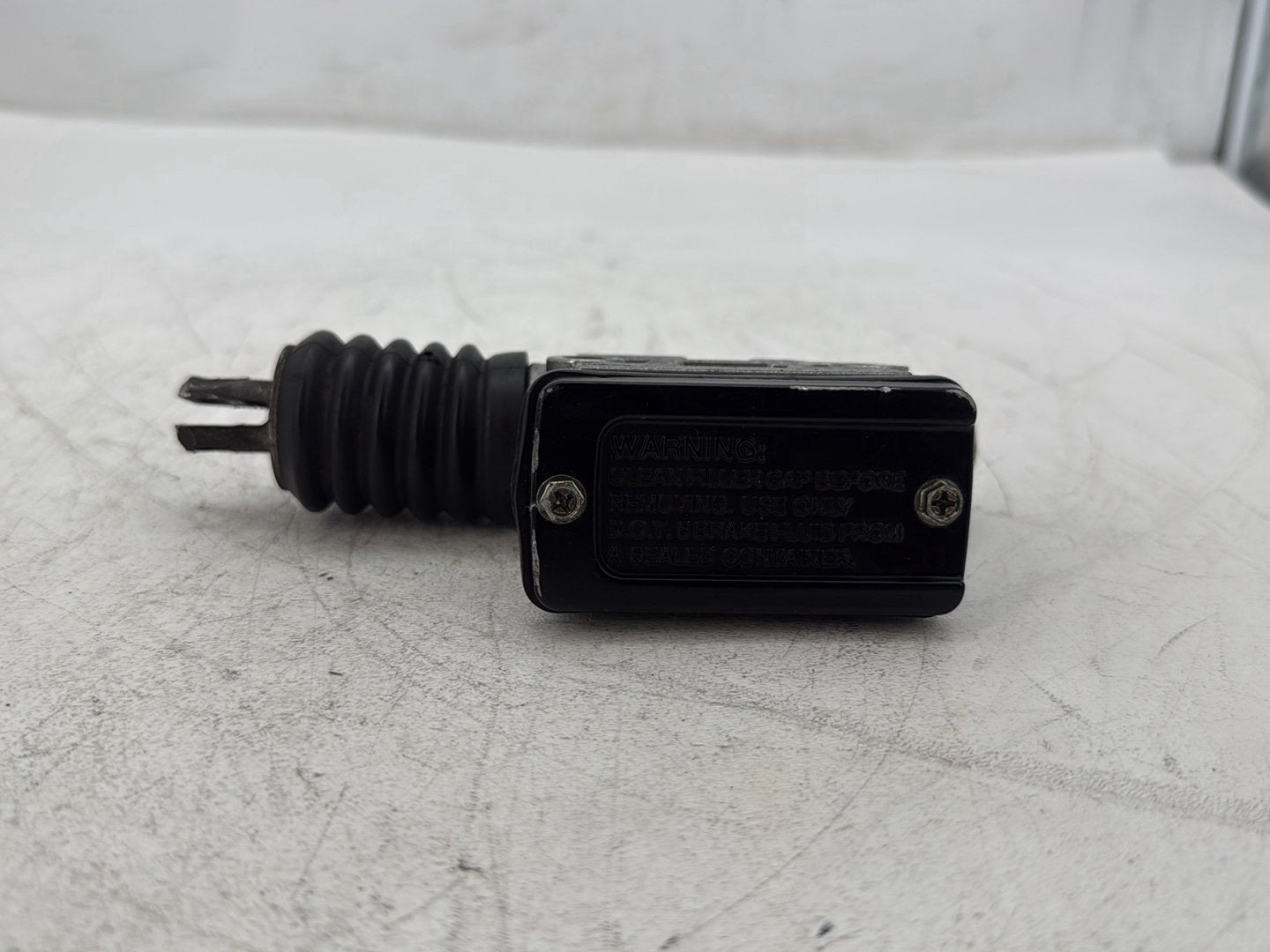 1997 Harley Softail Fat Boy FLSTF OEM Rear Brake Master Cylinder Reservoir