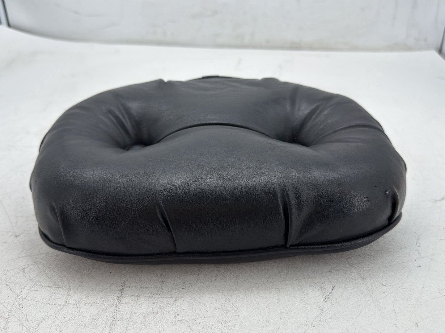 2000 Harley Electra Glide Touring Ultra OEM Rider Driver Backrest Adjustable Cushion Pad