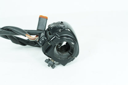 1999 - 2006 Harley-Davidson Softail Fat Boy Right Engine Start Kill Switches Controls  	71684-06A