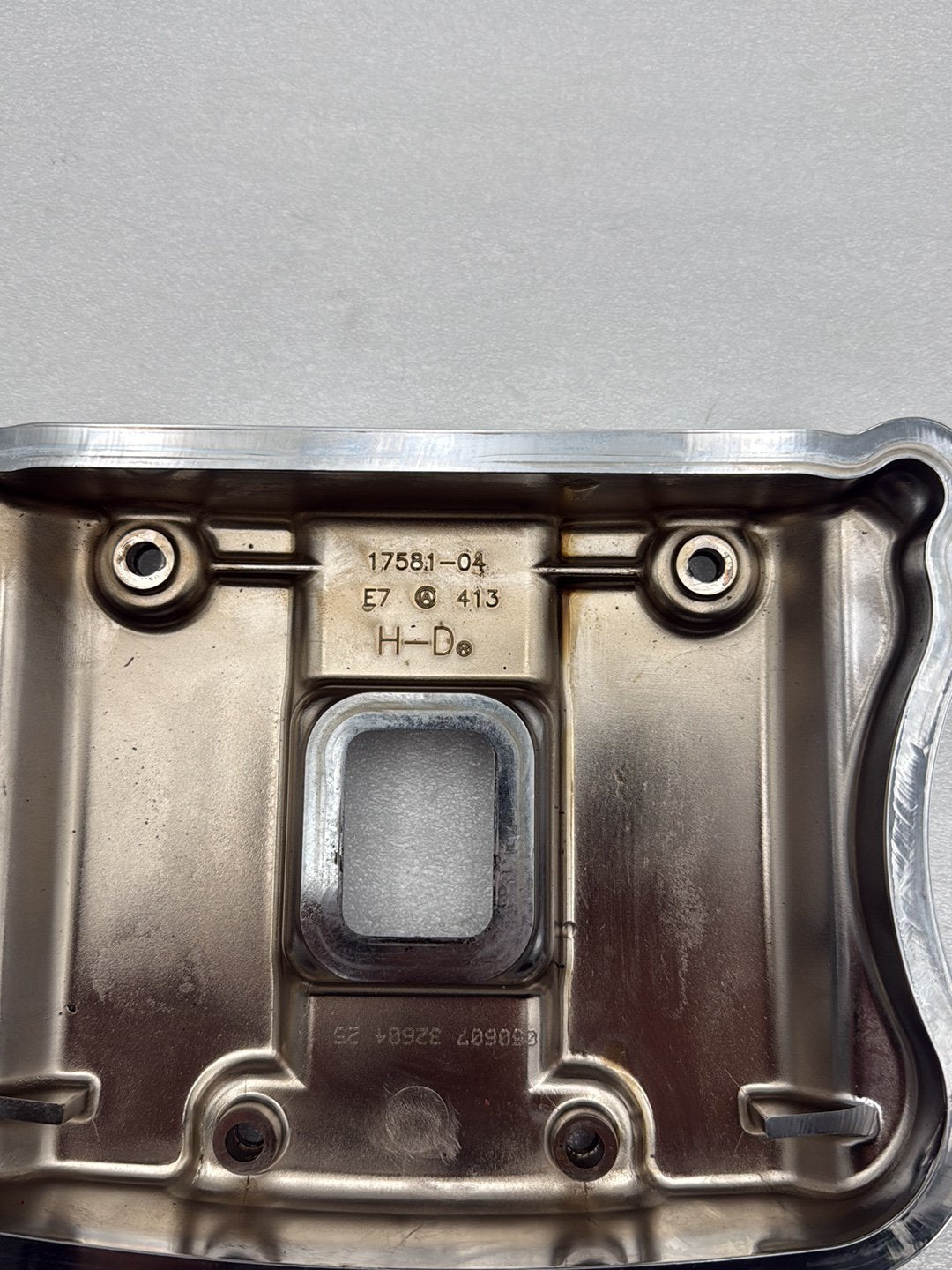 2004 - 2013 Harley-Davidson Sportster Custom Twin Cam Top Rocker Cover 17571-99 17581-04